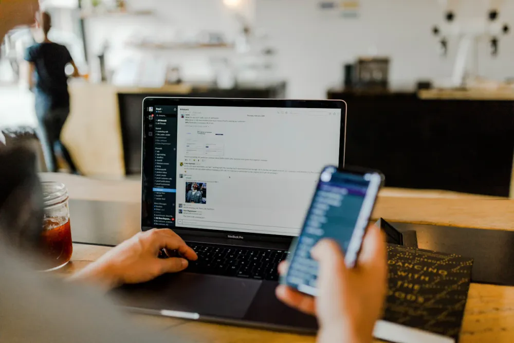 Effizientes Arbeiten: 6 Strategien für mehr Produktivität und weniger Stress Beitragsbild
